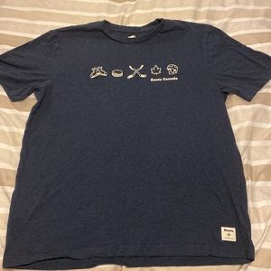 Men’s Roots Hockey Tshirt Size Medium